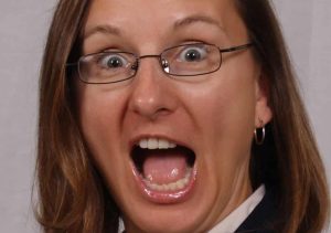 Faccia sorpresa autosvezzamento